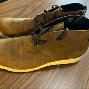 DANNER Pine Grove Chukka Boot